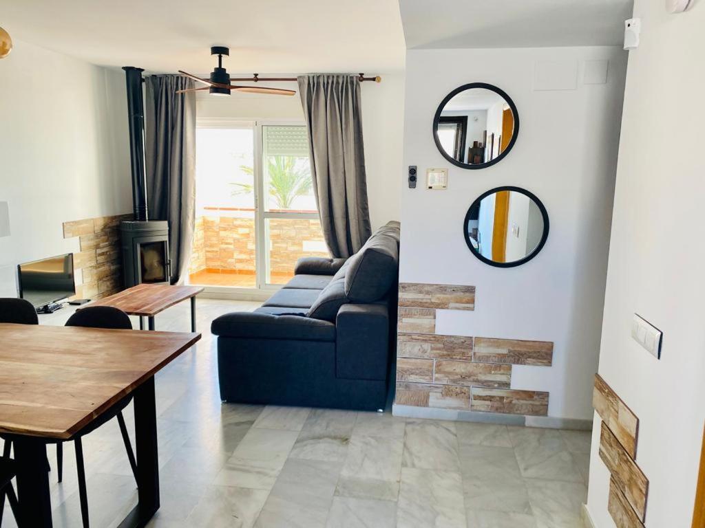 Apartamento Encantador ático En El Toyo *