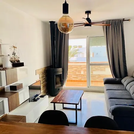 Encantador Atico Con Chimenea Y Piscina En Almeria Retamar  Buitenkant foto