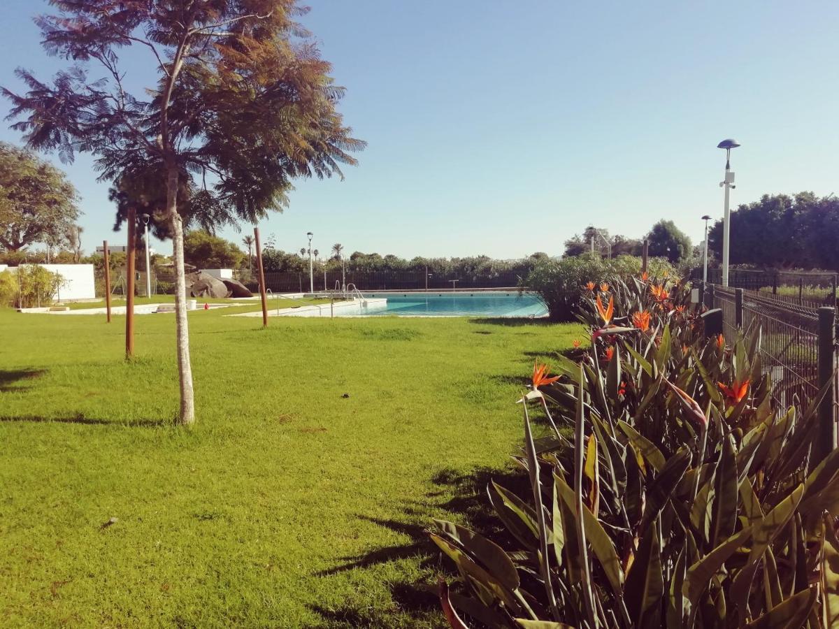 Encantador Atico Con Chimenea Y Piscina En Almeria Apartment *